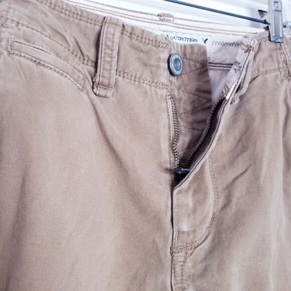 American Eagle Tan Khaki Flat Front Cotton Casual Shorts Men's Size 28 - Picture 7 of 10